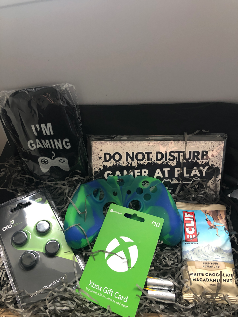 Gifts for hot sale xbox gamers uk